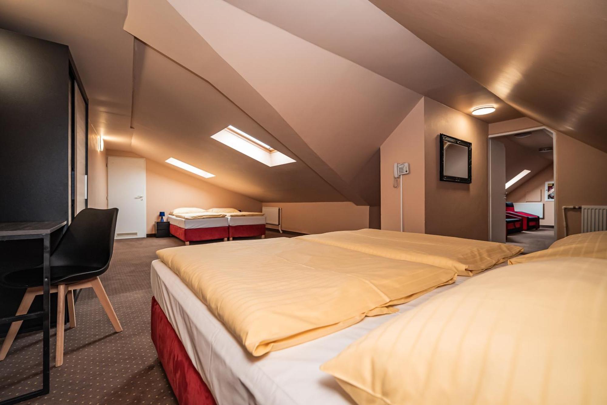 Hotel Czechia Prague Exterior photo